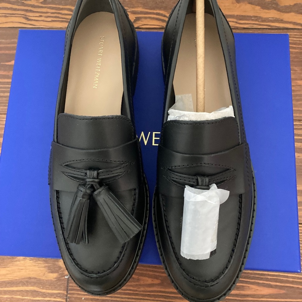 Stuart Weitzman Adrina loafer size 7